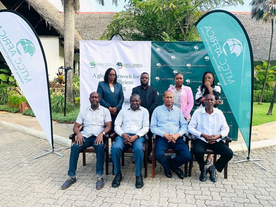 Shipping and Maritime PS Mr. Aden A. Millah posing for a photo with a MTCC-Africa Steering Committee team and members from the Jomo Kenyatta University of Agriculture and Technology (JKUAT), Kenya Maritime Authority (KMA) and the MTCC-Africa Secretariat.